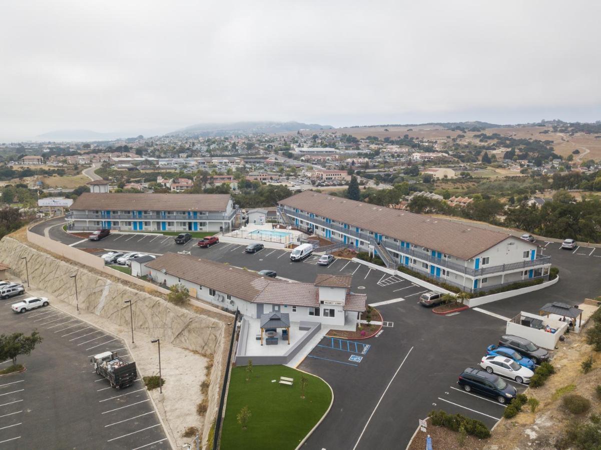 Days Inn By Wyndham Arroyo Grande Pismo Beach Extérieur photo