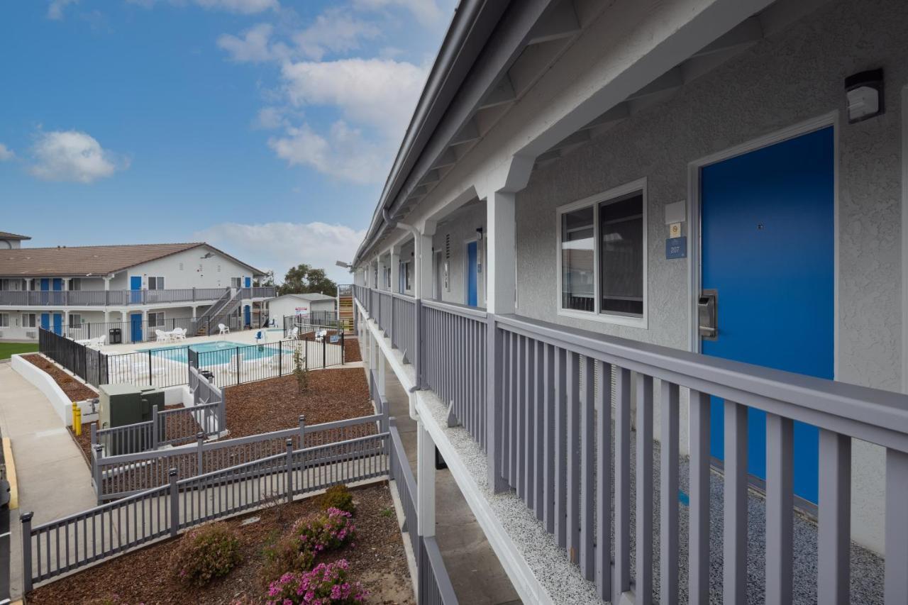 Days Inn By Wyndham Arroyo Grande Pismo Beach Extérieur photo