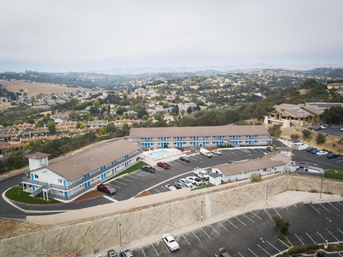 Days Inn By Wyndham Arroyo Grande Pismo Beach Extérieur photo