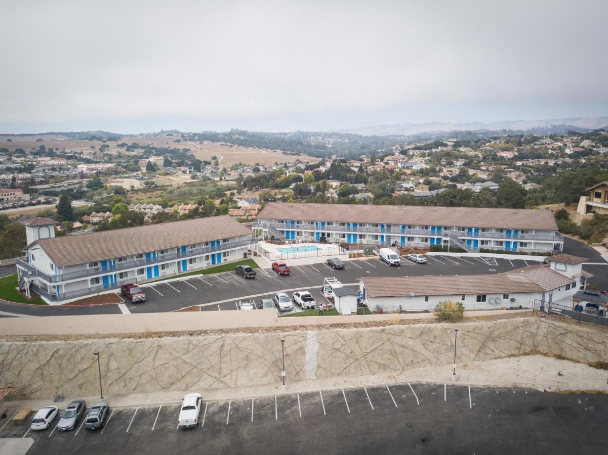Days Inn By Wyndham Arroyo Grande Pismo Beach Extérieur photo