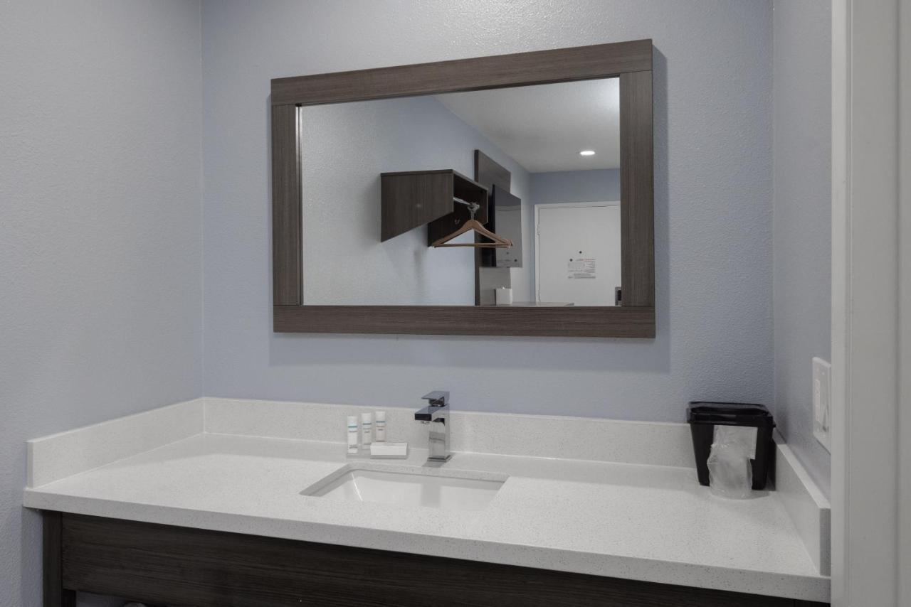 Days Inn By Wyndham Arroyo Grande Pismo Beach Extérieur photo