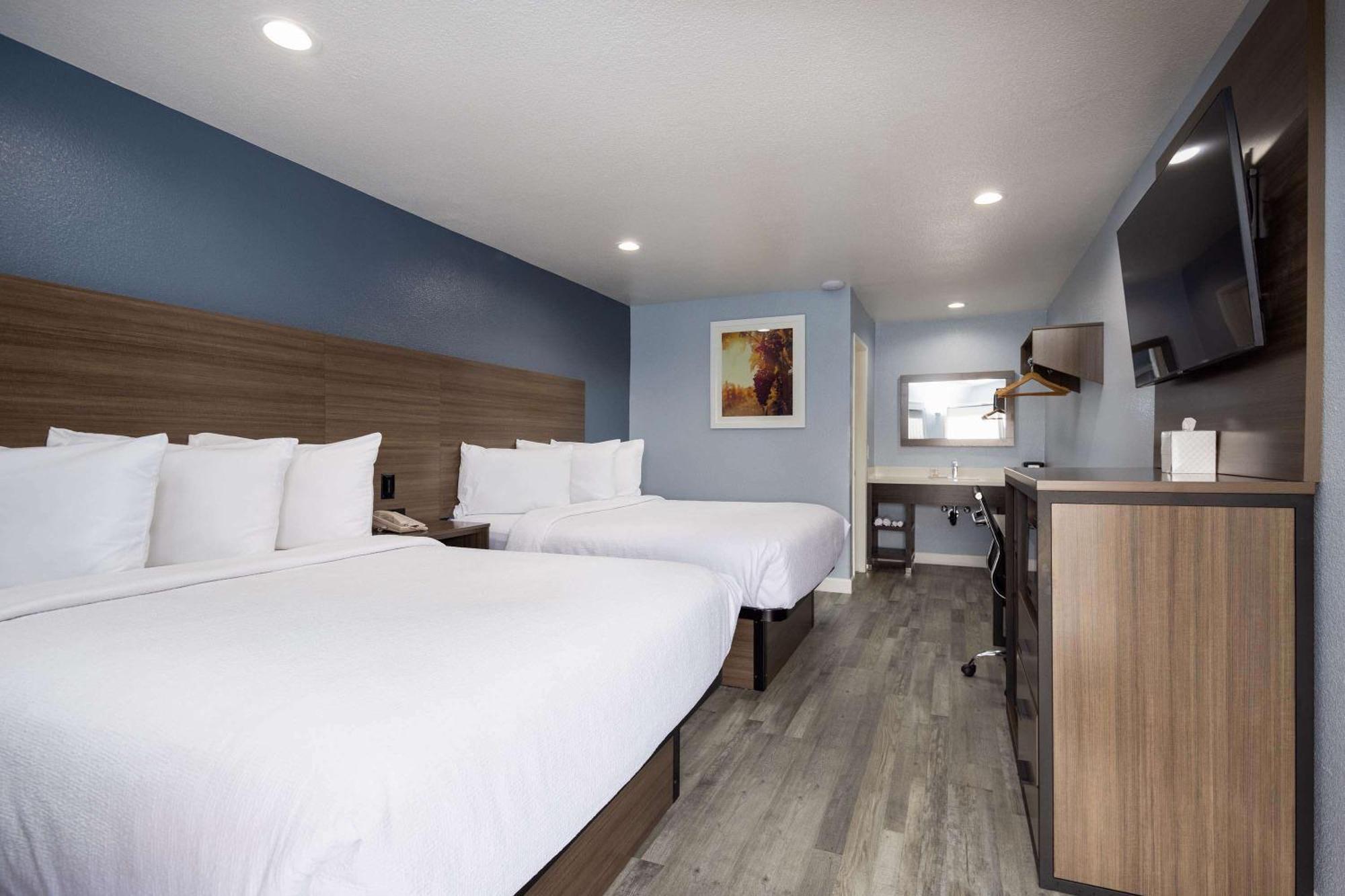 Days Inn By Wyndham Arroyo Grande Pismo Beach Extérieur photo